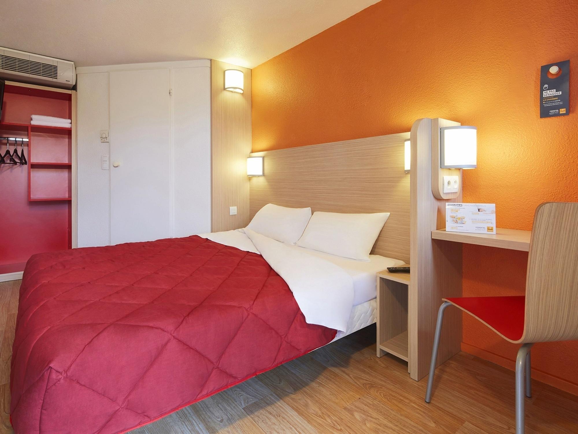 Premiere Classe Toulouse Ouest -blagnac Aeroport *